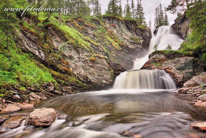 Fotka Řeka Torsbjørka, Národní park Skarvan og Roltdalen, Norsko