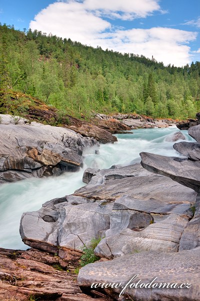 Fotka Marmorslottet na řece Glomåga, Norsko