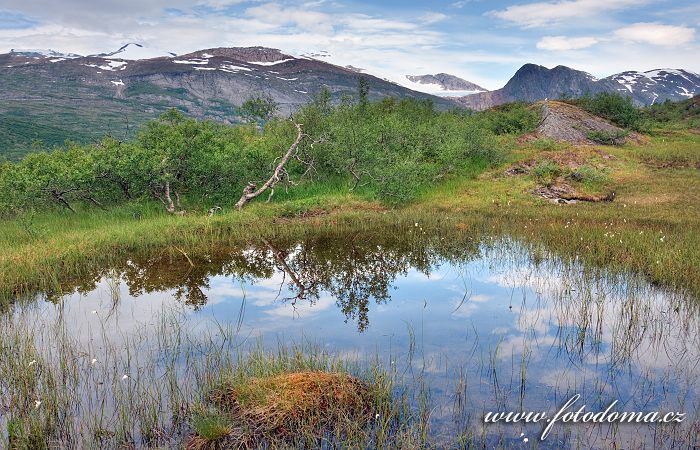 Hory kolem údolí Glomdalen, Národní park Saltfjellet-Svartisen, kraj Nordland, Norsko