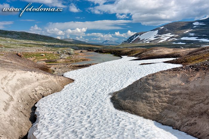 Údolí potoka Namnlauselva. Národní park Saltfjellet-Svartisen, kraj Nordland, Norsko