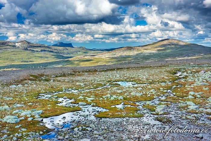 Údolí Steindalen. Národní park Saltfjellet-Svartisen, kraj Nordland, Norsko