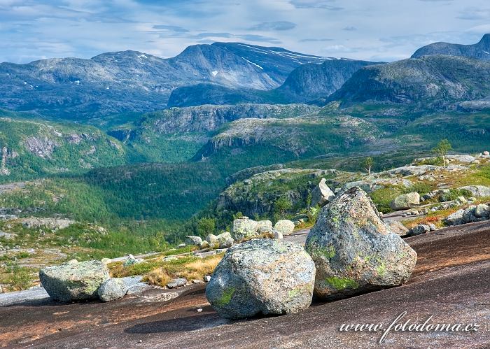 Fotka Krajina posetá bludnými balvany, NP Rago, Norsko