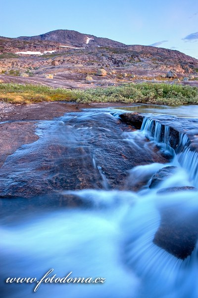 Horský potok, národní park Rago, kraj Nordland, Norsko