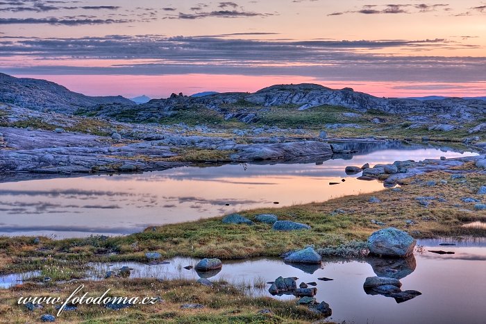 Jezírka, národní park Rago, kraj Nordland, Norsko
