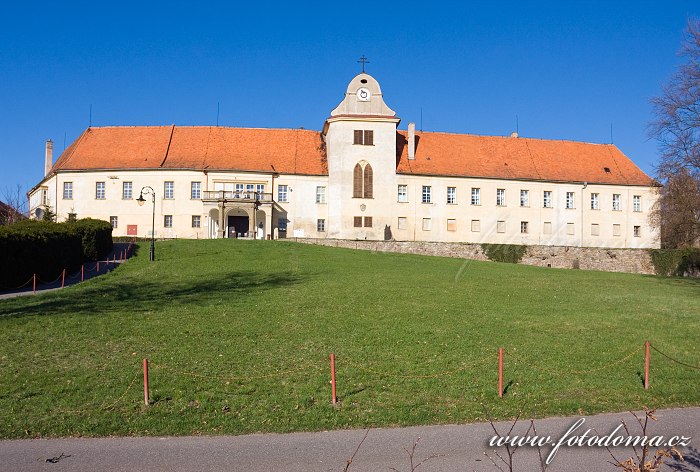 Zámek Lomnice, okres Brno-venkov