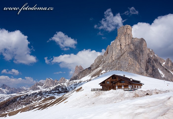 Sedlo Giau a štít Averau, Dolomity