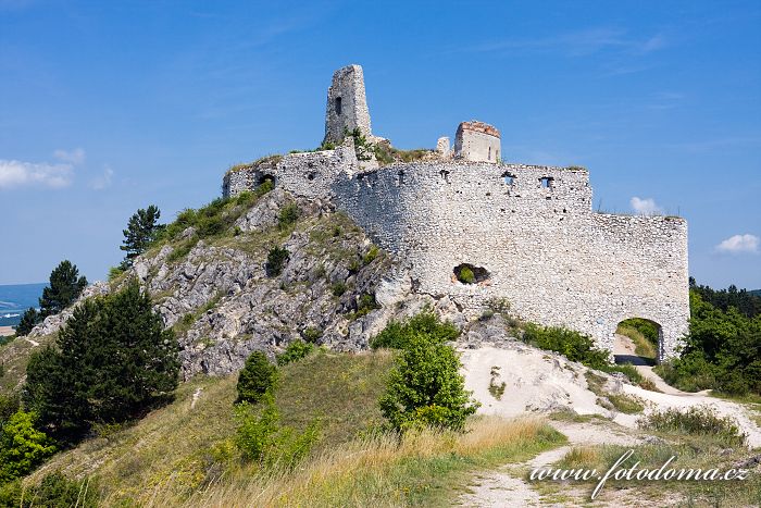 Hrad Čachtice, Slovensko