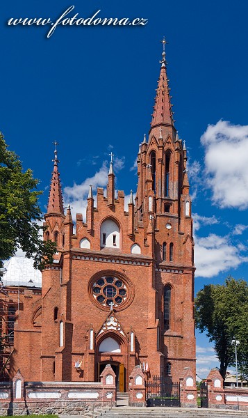 Fotka Kostel svatého Jakuba v obci Sztabin, Polsko