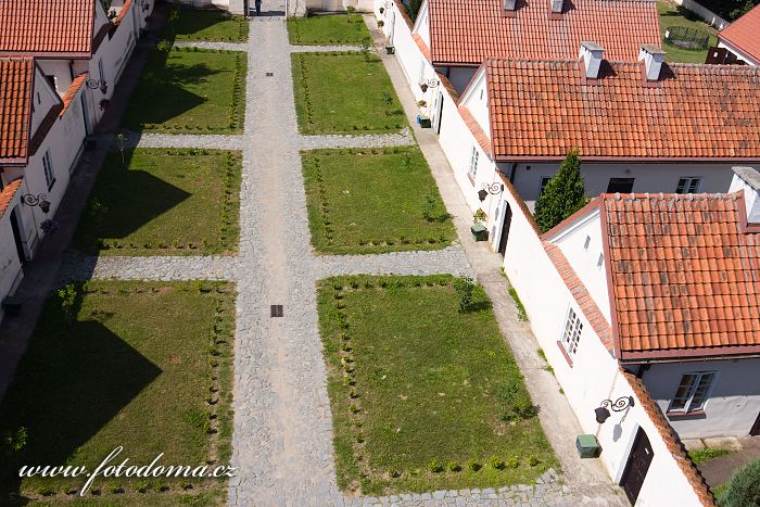 Fotka Domy v kamaldulském klášteře, Wigry, Polsko