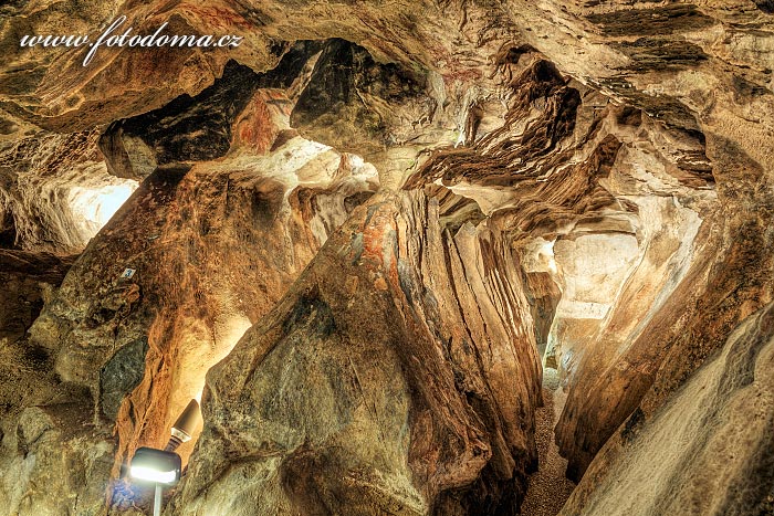 Fotka Jeskynní chodby jeskyně na Špičáku