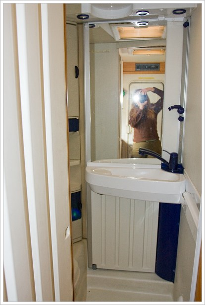 Obytné auto Hymer 4x4 interiér