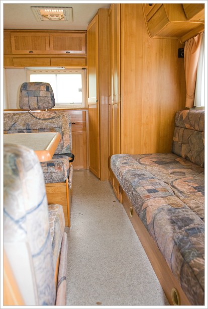 Obytné auto Hymer 4x4 interiér