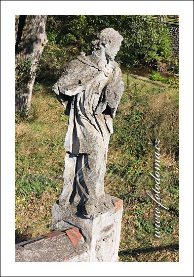 Fotka z obce Plaveč, socha sv. Jana u mostu